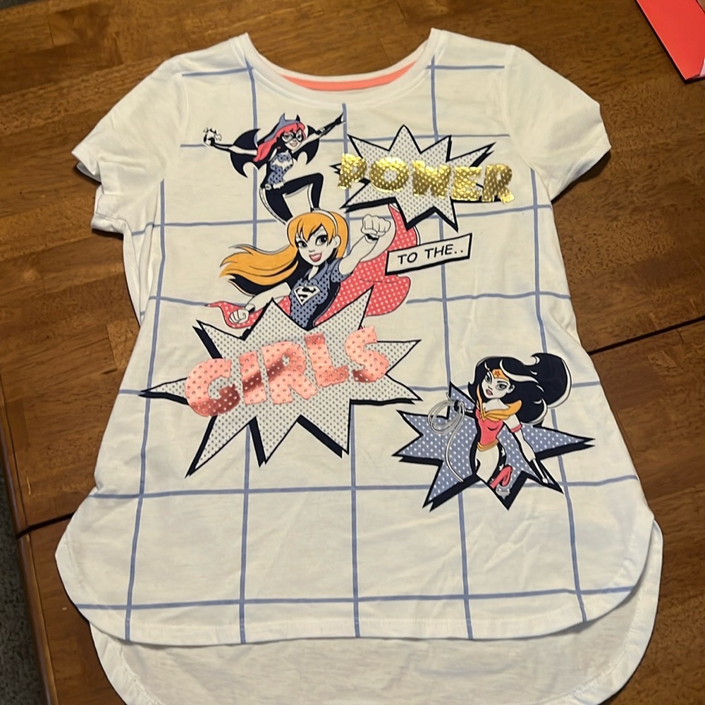 DC superhero girls shirt size XL 14/16
